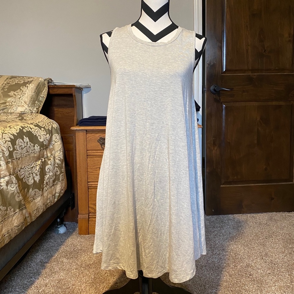 Gray Cupio t-shirt dress, size Small